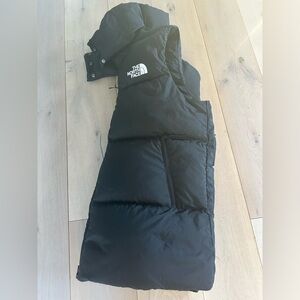 Women’s North Face Puffer Vest